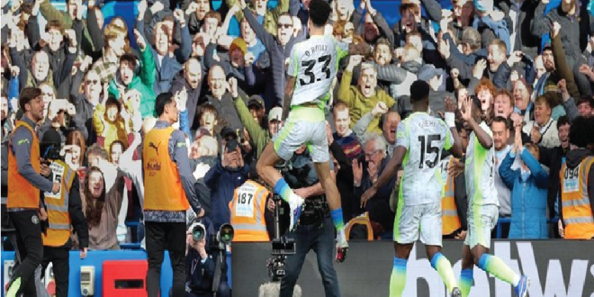 Klasemen Liga Inggris: Man City Terus Membayangi Arsenal, Spurs Terperosok ke Zona Merah