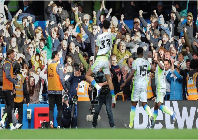 Klasemen Liga Inggris: Man City Terus Membayangi Arsenal, Spurs Terperosok ke Zona Merah