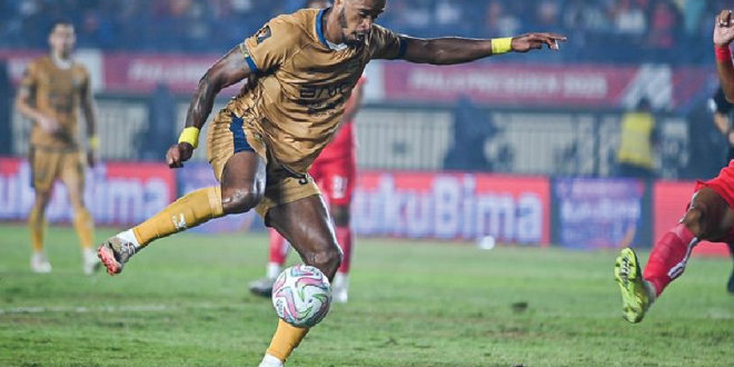 Malut United Takluk 1-2 dari Dewa United: Banten Warriors Sukses Amankan Tiga Poin