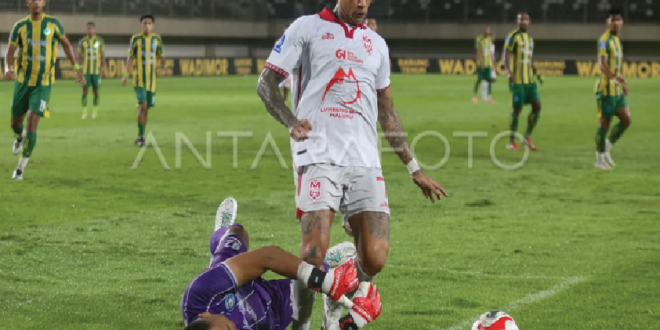 Malut United membantai PSBS Biak dengan skor telak 7-0