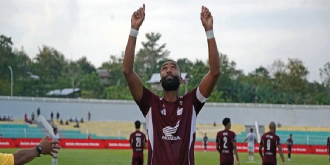 PSM Taklukkan Persik 3-1, Menjauh dari Zona Degradasi