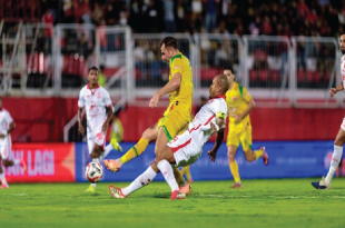 Persebaya Taklukkan Malut United 2-0