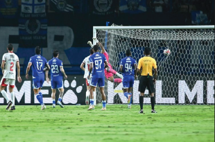 Persib vs Arema: I League Geser Kick-off ke 15.30 WIB