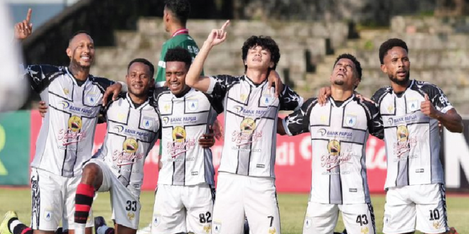 Persipura Bungkam Persipal 5-0, Pastikan Langkah ke Playoff Promosi