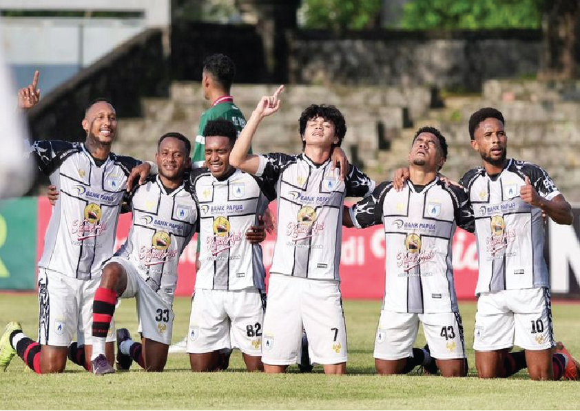 Persipura Bungkam Persipal 5-0, Pastikan Langkah ke Playoff Promosi