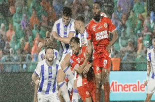 Super League: Persib Raih Kemenangan, Persija Terjungkal