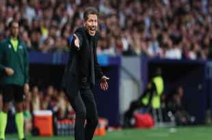 Ben White Dilabrak Simeone Usai Injak Logo Atletico