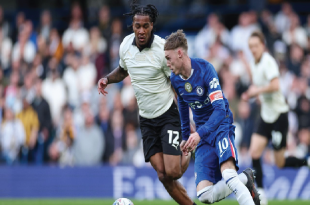 Chelsea Disebut Klub Toxic, Wajar Jika Cole Palmer Digosipkan ke Man United