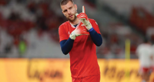 Maarten Paes Catat Clean Sheet, Ajax Terus Jaga Asa ke Kompetisi Eropa