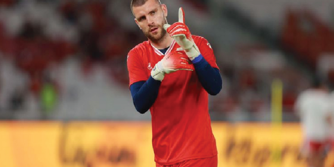 Maarten Paes Catat Clean Sheet, Ajax Terus Jaga Asa ke Kompetisi Eropa