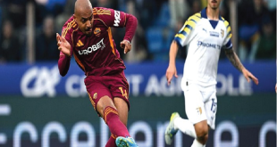Parma vs Roma: Drama Berakhir, Penalti Malen di Injury Time Antar I Lupi Menang