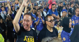 Persib Taklukkan Persija, Iwan Bule Turut Merayakan Kemenangan