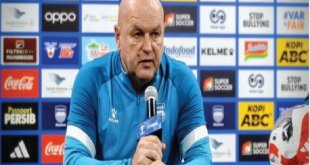 Resmi: Bojan Hodak Mundur dari Kursi Pelatih Persib