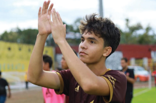 Rumor panas! Victor Dethan jadi incaran Persija Jakarta dan Persebaya Surabaya, efek Bernardo Tavares ikut memanaskan situasi