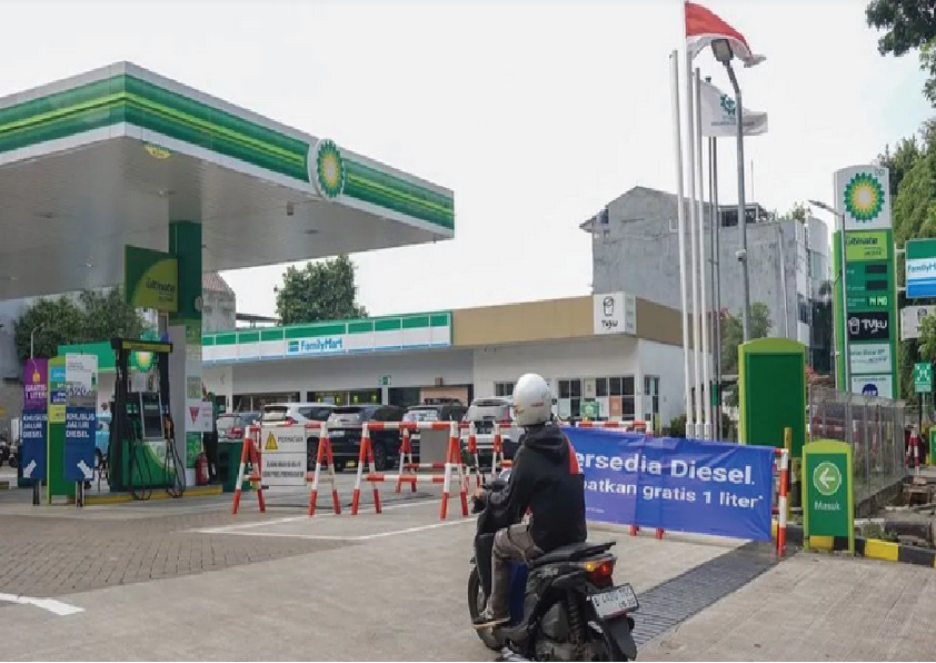 SPBU bp Turunkan Harga Solar ke Rp29.890 per Liter