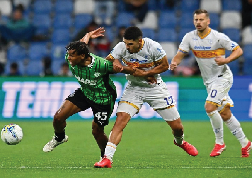 Sassuolo vs Lecce: Tanpa Jay Idzes, I Neroverdi Takluk 2-3