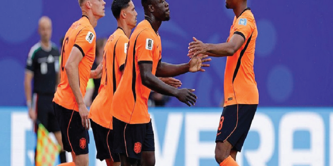 Belanda Unggul 2-0 atas Tunisia di Paruh Pertama