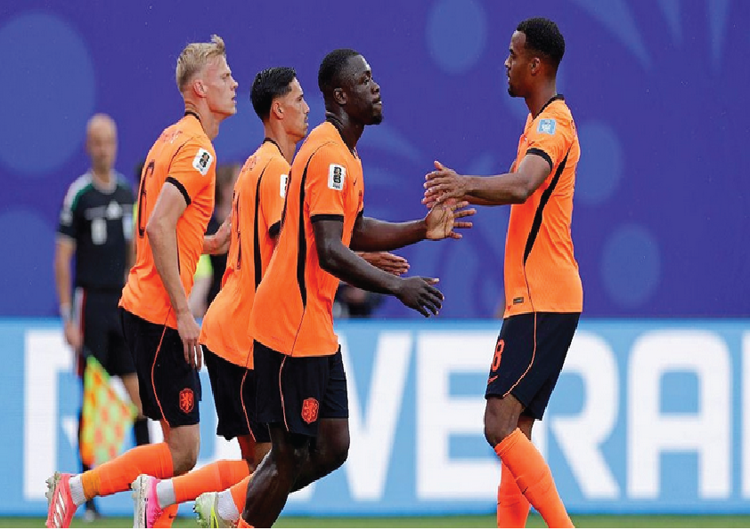 Belanda Unggul 2-0 atas Tunisia di Paruh Pertama