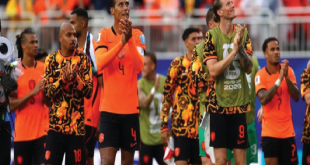Belanda sukses hajar Maroko dengan skor tipis 2-1 di ajang Piala Dunia