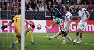 Die Mannschaft Hantam Finlandia 4-0