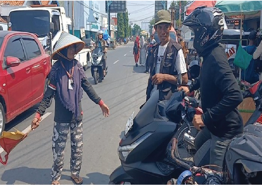 Jukir Wanita di Brebes Gagalkan Maling Rp 3,6 M, Hadiah Dibagi Empat
