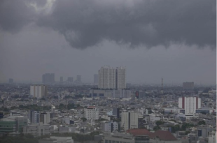 BMKG Umumkan 10 Daerah Siaga Hujan Deras