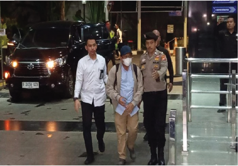Bupati Lombok Barat Digelandang ke KPK Setelah OTT
